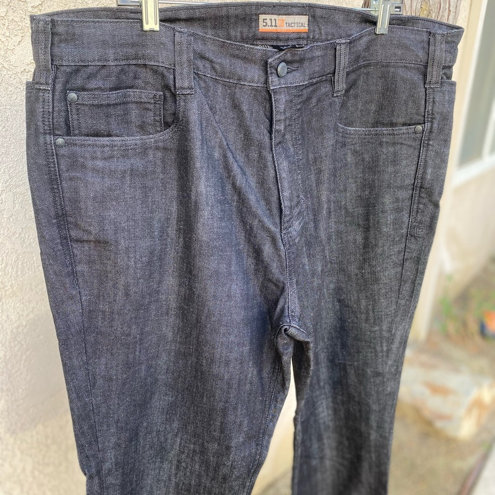 NW 5.11 Tactical Slim Jeans Sz 40x34